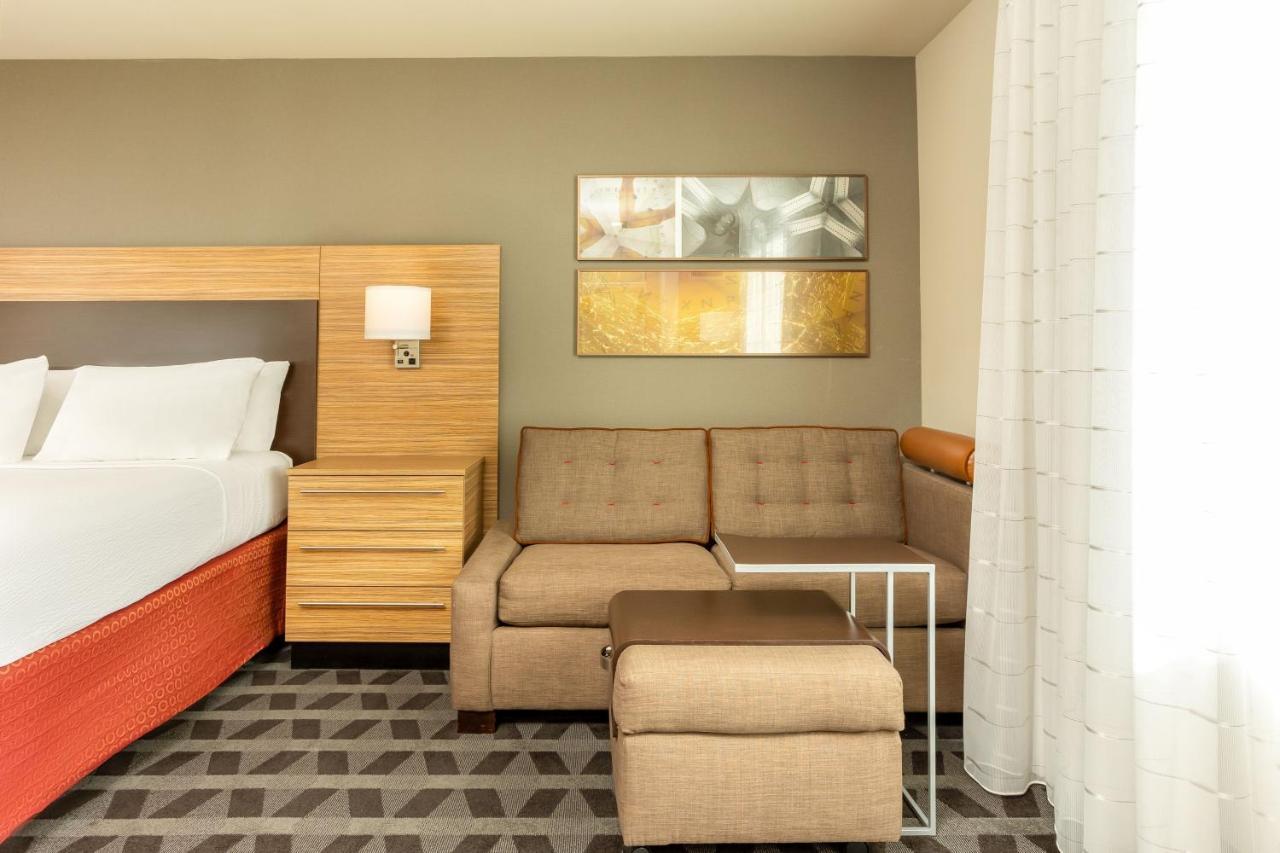 Towneplace Suites By Marriott Las Vegas Stadium District Εξωτερικό φωτογραφία