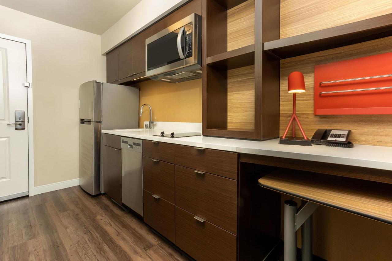 Towneplace Suites By Marriott Las Vegas Stadium District Εξωτερικό φωτογραφία
